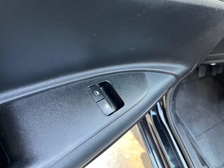 WhatsApp Image 2025-07-17 at 17.17.52 (1)