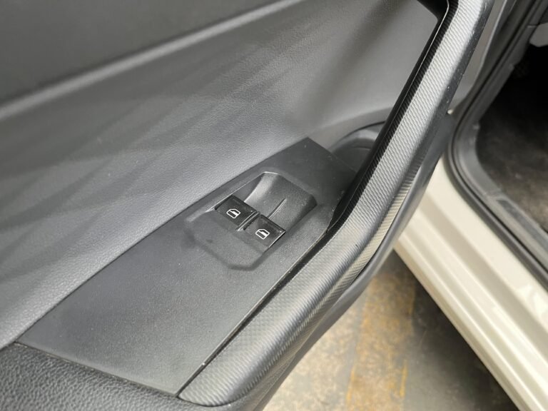 WhatsApp Image 2025-08-15 at 16.44.10 (1)