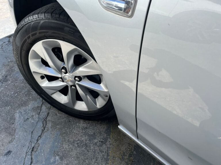 WhatsApp Image 2025-12-12 at 09.51.09