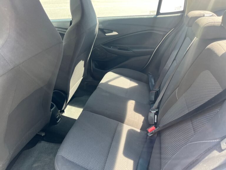 WhatsApp Image 2025-12-12 at 09.51.10