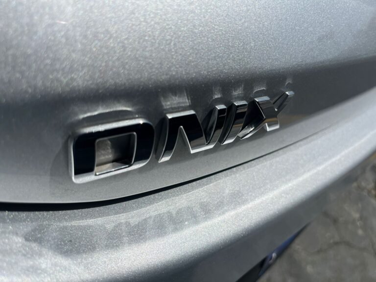 WhatsApp Image 2025-12-12 at 09.51.11 (2)