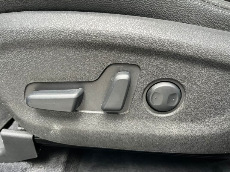 WhatsApp Image 2026-04-01 at 13.50.35